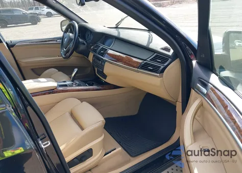 2013 BMW X5 xDrive35D from USA, damaged, VIN 5UXZW0C51D0B92341